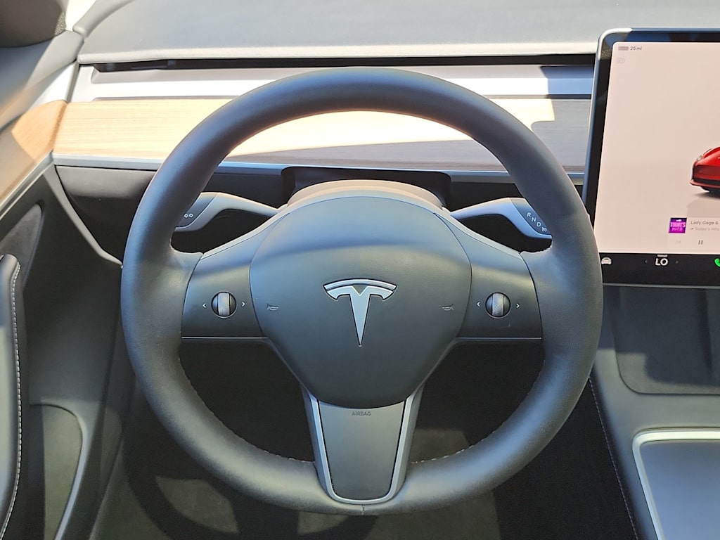 Thumbnail: 2023 Tesla Model 3 - 9