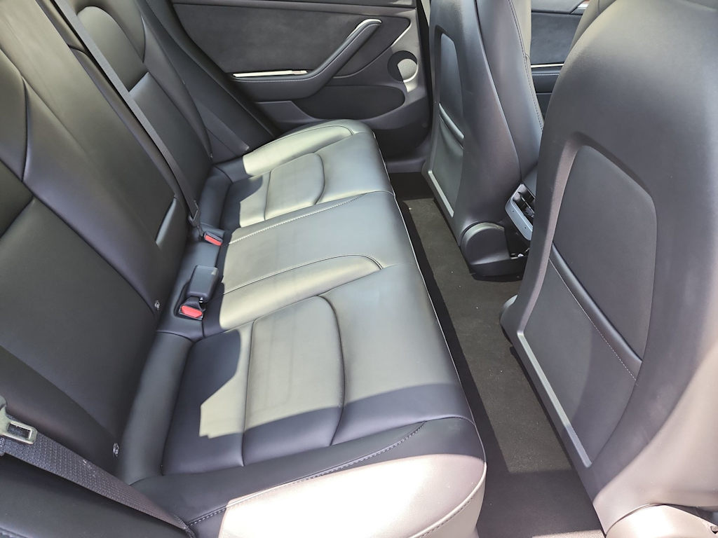 Thumbnail: 2023 Tesla Model 3 - 12