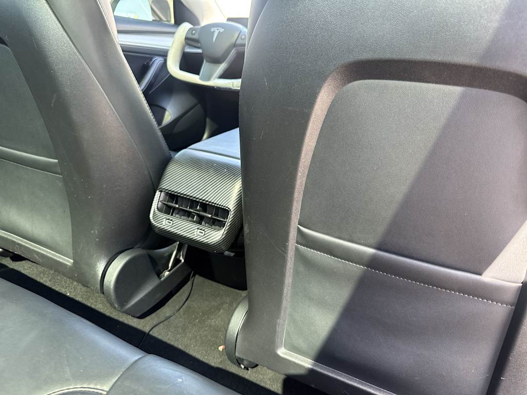 Thumbnail: 2023 Tesla Model 3 - 22