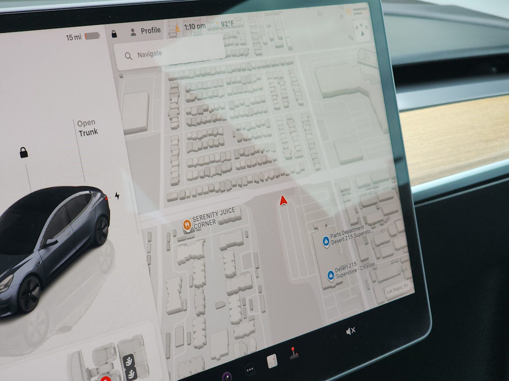 Thumbnail: 2023 Tesla Model 3 - 13