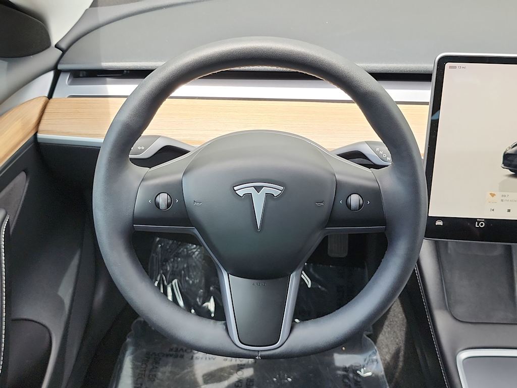 Thumbnail: 2023 Tesla Model 3 - 12
