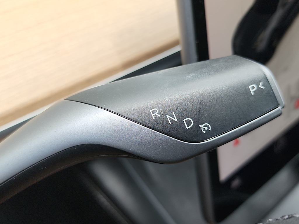 Thumbnail: 2023 Tesla Model 3 - 7