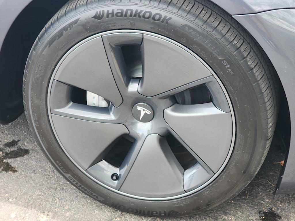 Thumbnail: 2023 Tesla Model 3 - 8