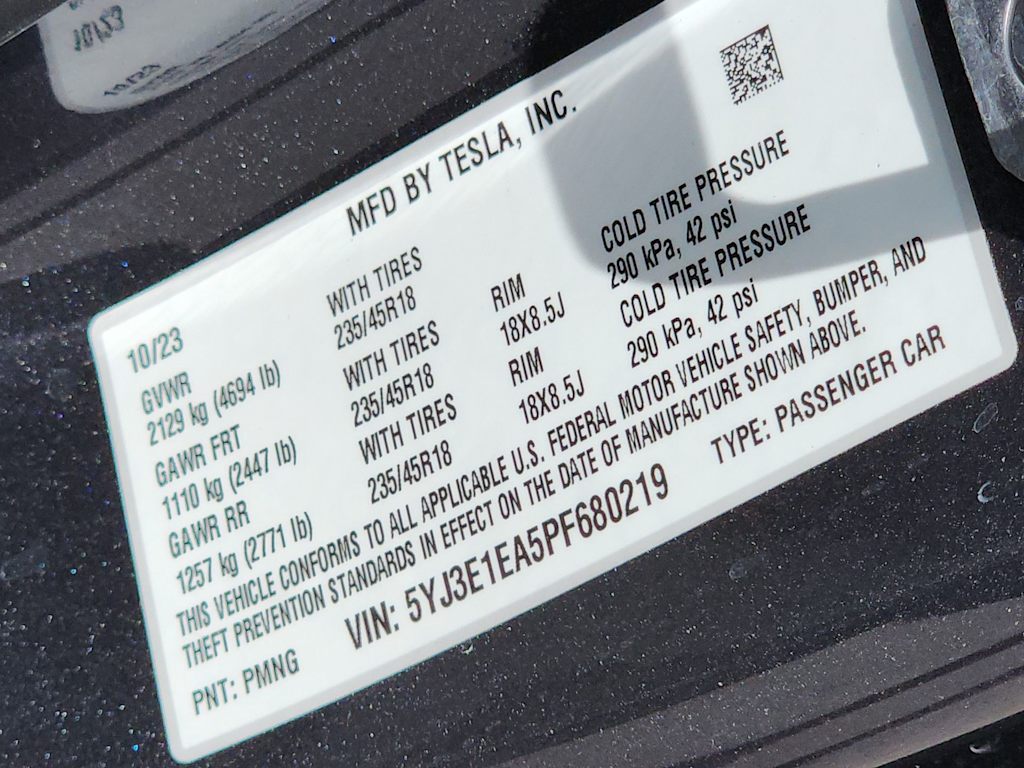 Thumbnail: 2023 Tesla Model 3 - 14