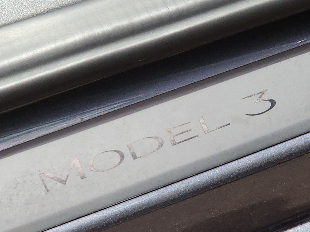 Thumbnail: 2023 Tesla Model 3 - 19