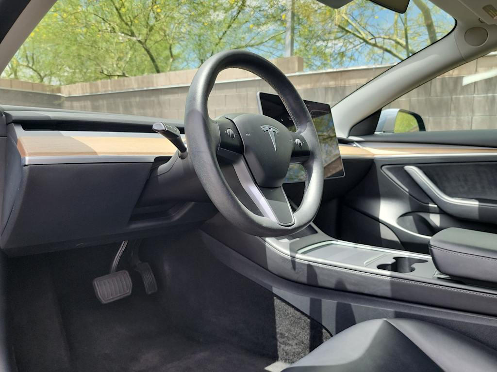 Thumbnail: 2023 Tesla Model 3 - 2