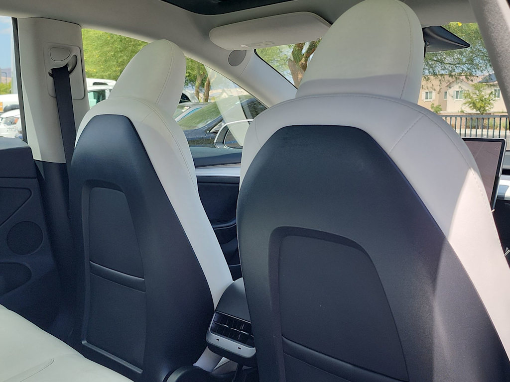 Thumbnail: 2023 Tesla Model 3 - 11