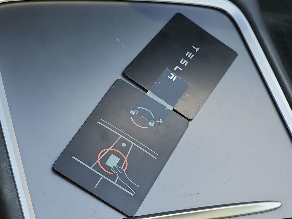 Thumbnail: 2023 Tesla Model 3 - 15