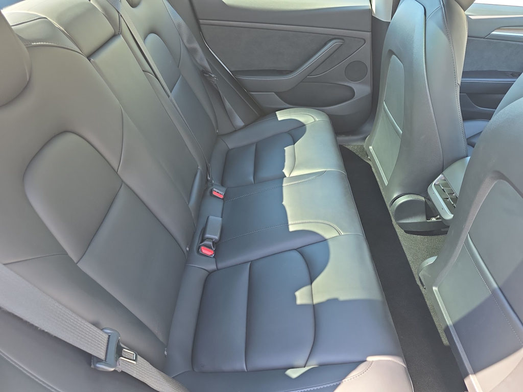 Thumbnail: 2023 Tesla Model 3 - 22