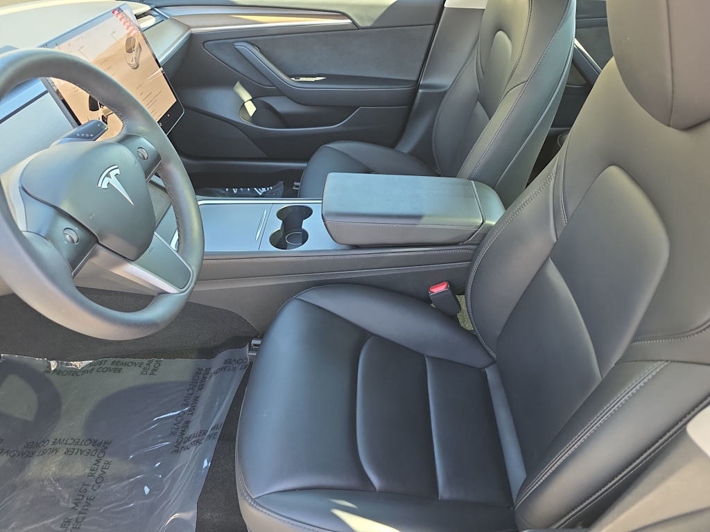 Thumbnail: 2023 Tesla Model 3 - 9