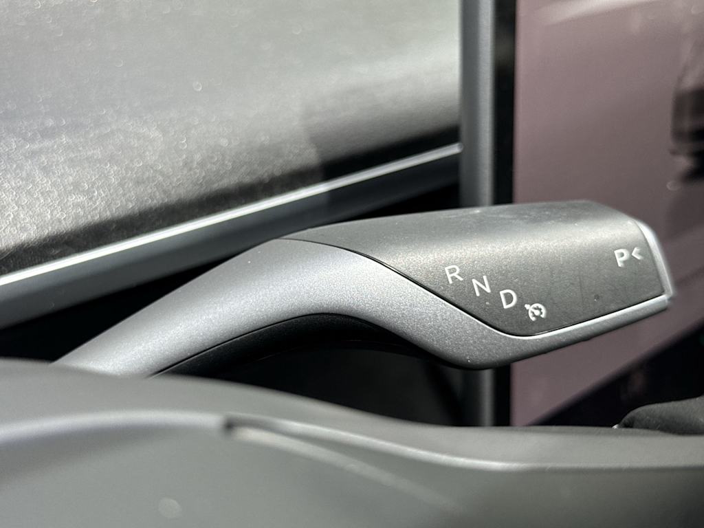 Thumbnail: 2023 Tesla Model 3 - 22