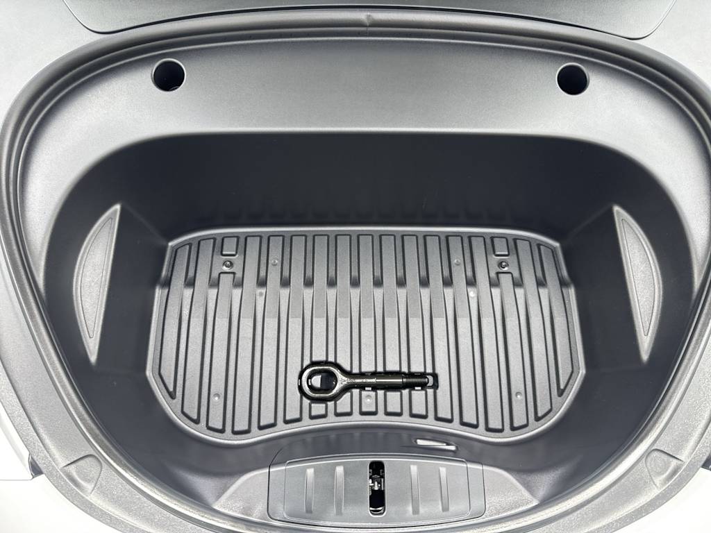 Thumbnail: 2023 Tesla Model 3 - 25