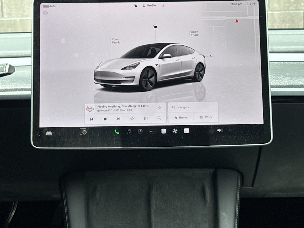 Thumbnail: 2023 Tesla Model 3 - 7