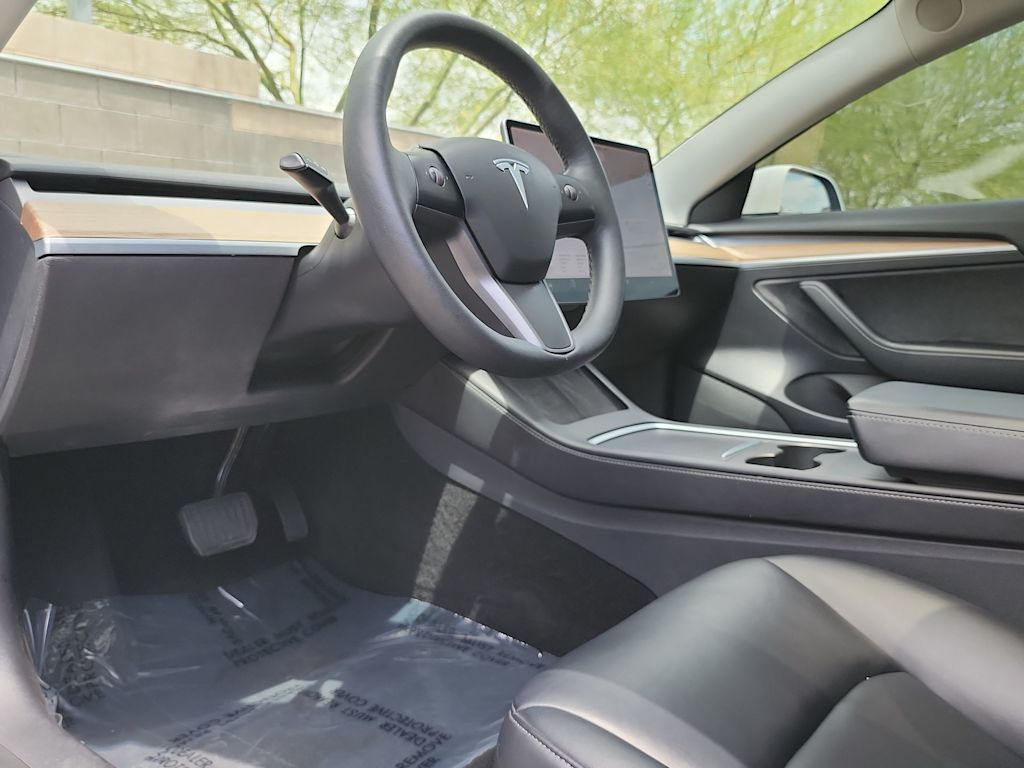 Thumbnail: 2021 Tesla Model 3 - 2