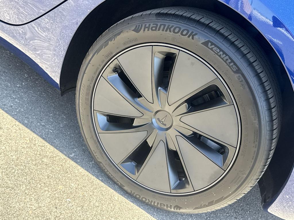 Thumbnail: 2025 Tesla Model 3 - 7