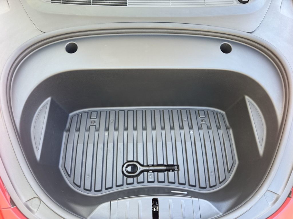 Thumbnail: 2022 Tesla Model 3 - 25