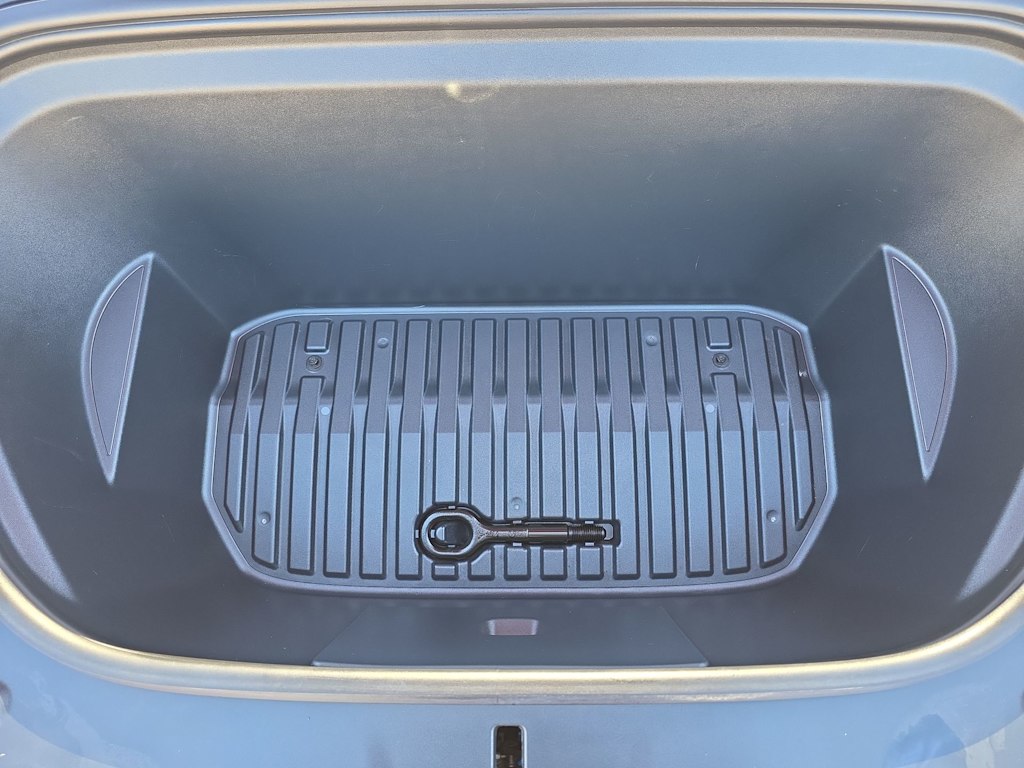 Thumbnail: 2021 Tesla Model Y - 12