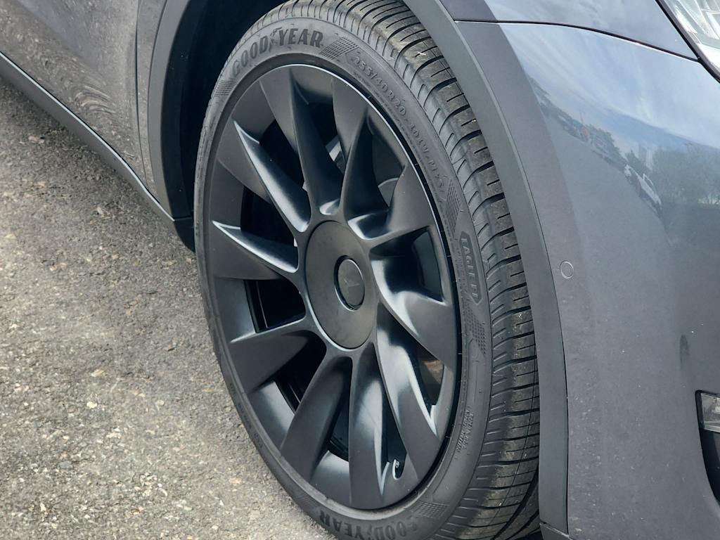 Thumbnail: 2021 Tesla Model Y - 8