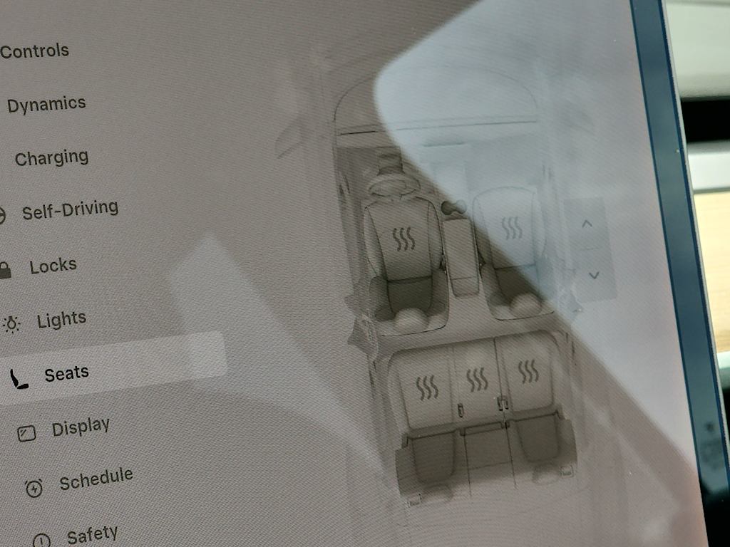 Thumbnail: 2021 Tesla Model Y - 26