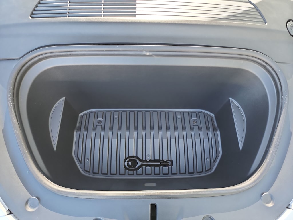 Thumbnail: 2021 Tesla Model Y - 13