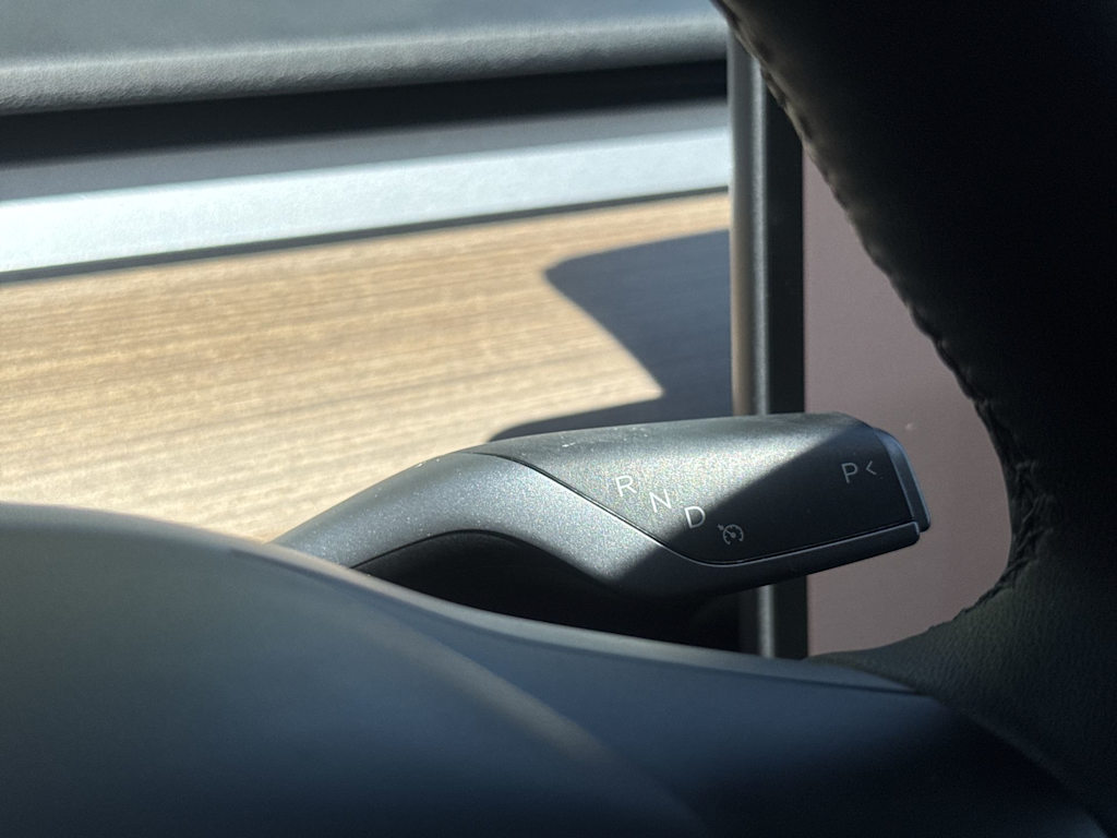 Thumbnail: 2023 Tesla Model Y - 21