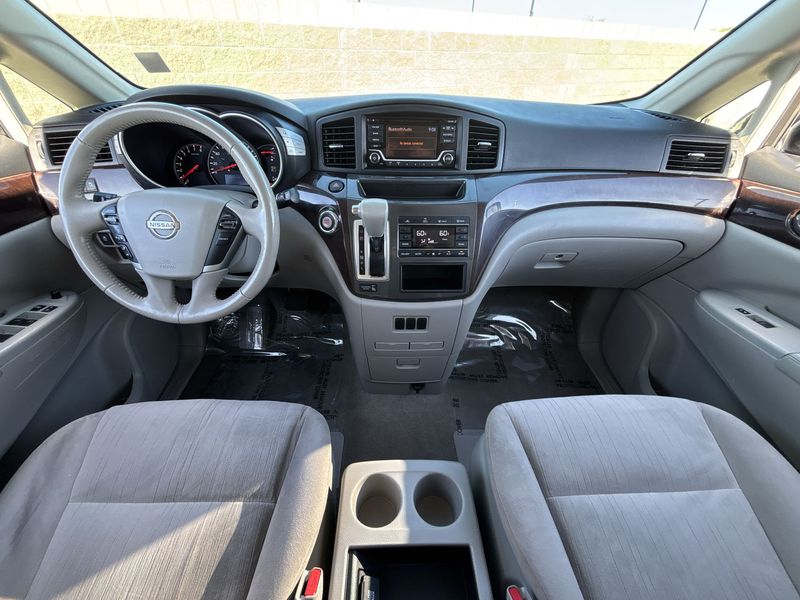 Thumbnail: 2017 Nissan Quest - 9