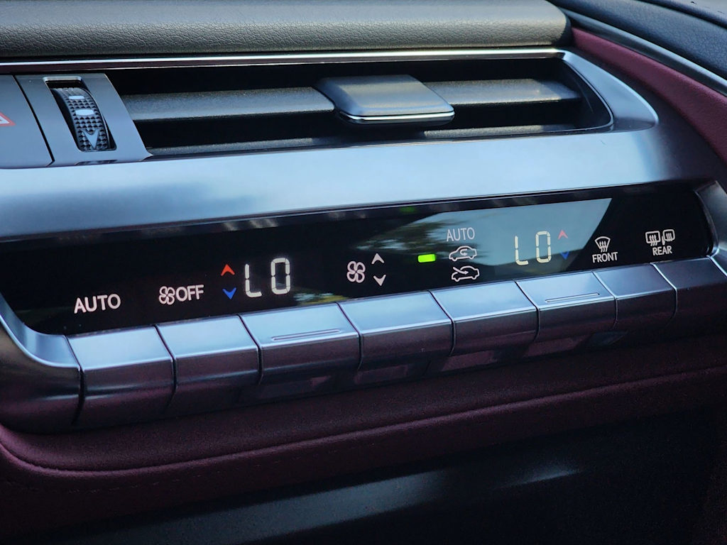 Thumbnail: 2025 Lexus ES - 26