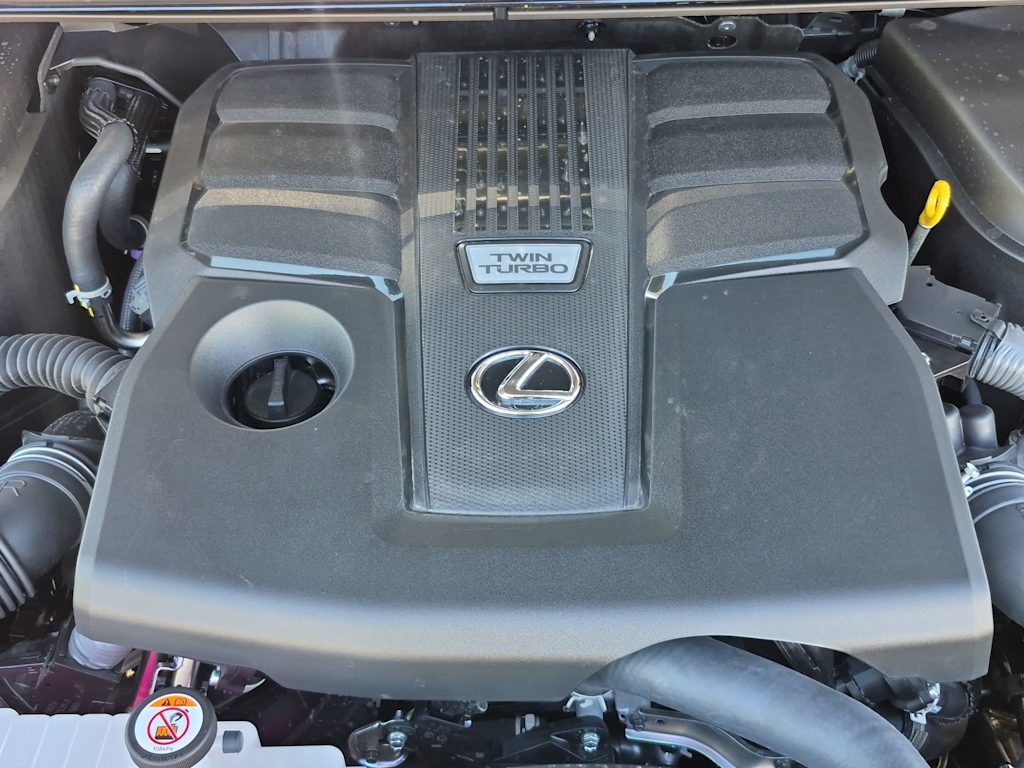 Thumbnail: 2026 Lexus ES - 9