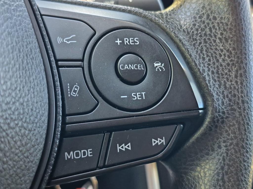 Thumbnail: 2019 Toyota RAV4 - 29