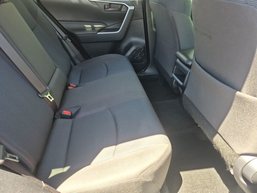 Thumbnail: 2019 Toyota RAV4 - 13