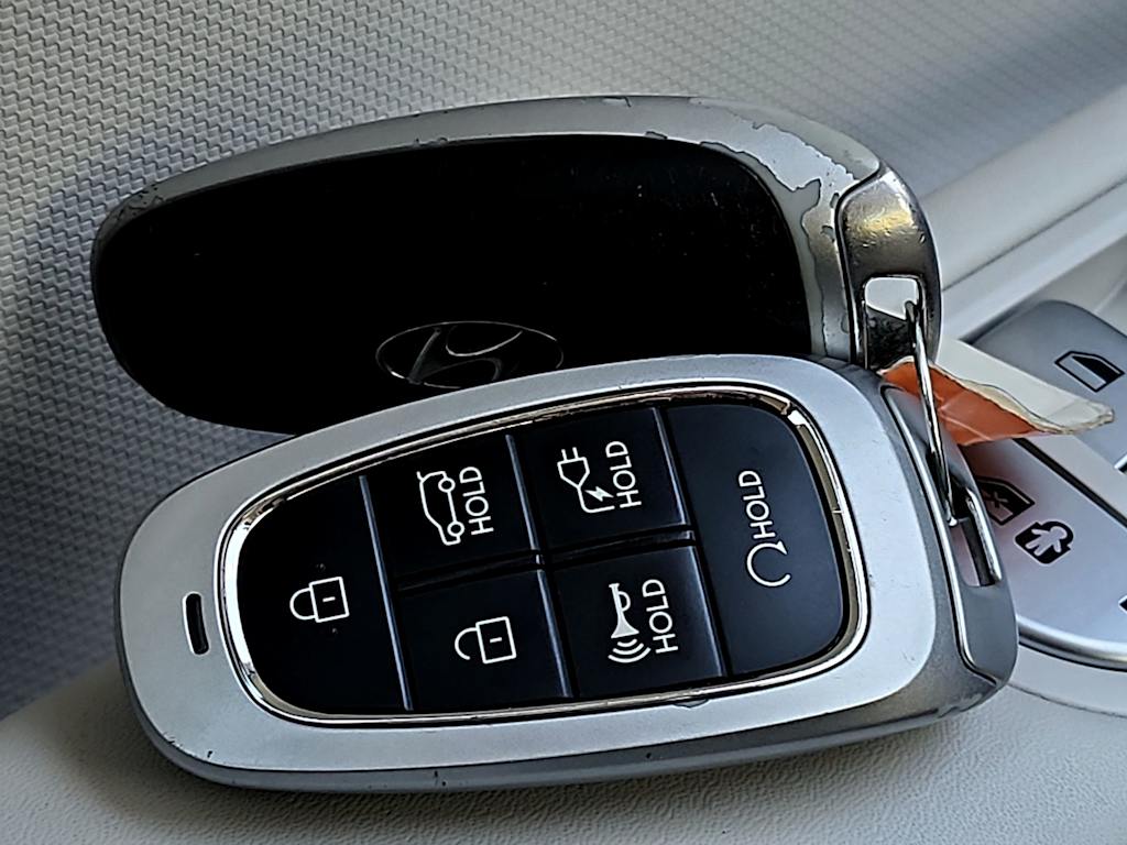 Thumbnail: 2024 Hyundai Ioniq 5 - 25