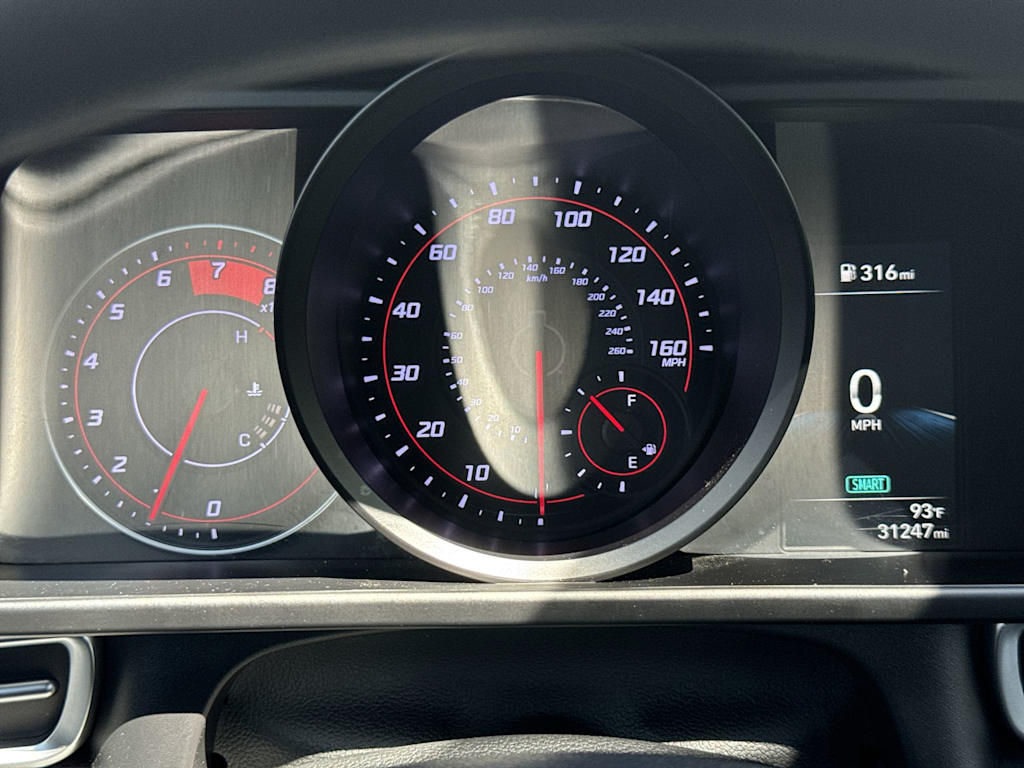 Thumbnail: 2023 Hyundai Elantra - 16