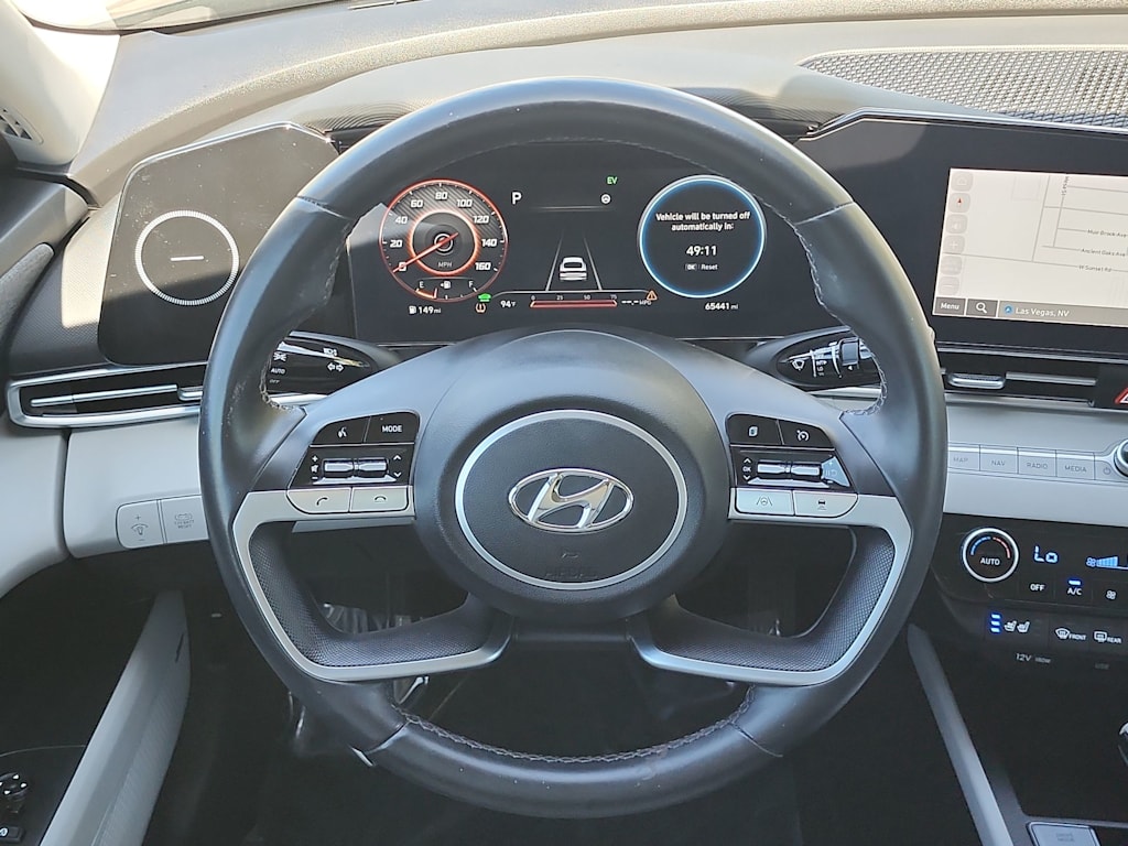 Thumbnail: 2023 Hyundai Elantra - 10