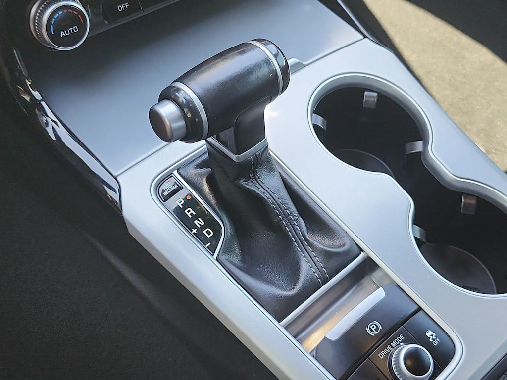 Thumbnail: 2019 Kia Stinger - 16