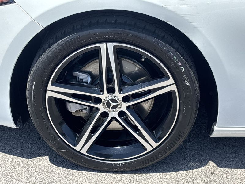 Thumbnail: 2022 Mercedes-Benz A-Class - 8