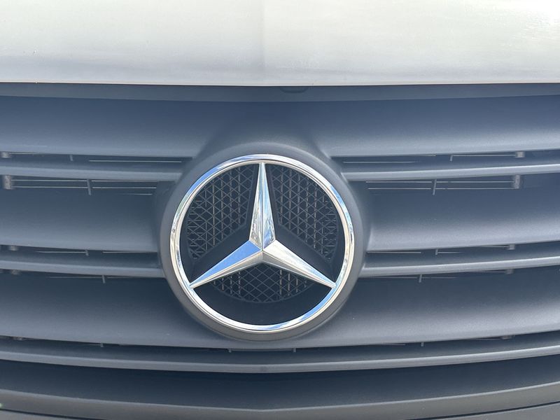 Thumbnail: 2023 Mercedes-Benz Sprinter - 17