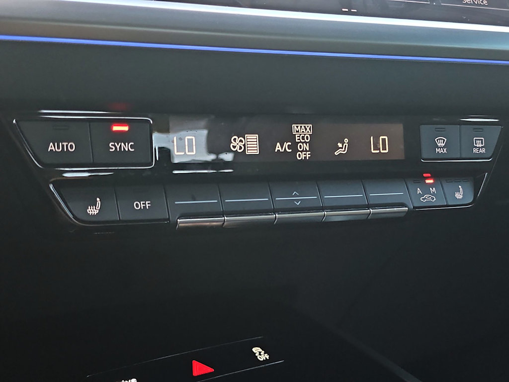 Thumbnail: 2023 Audi Q4 e-tron - 29