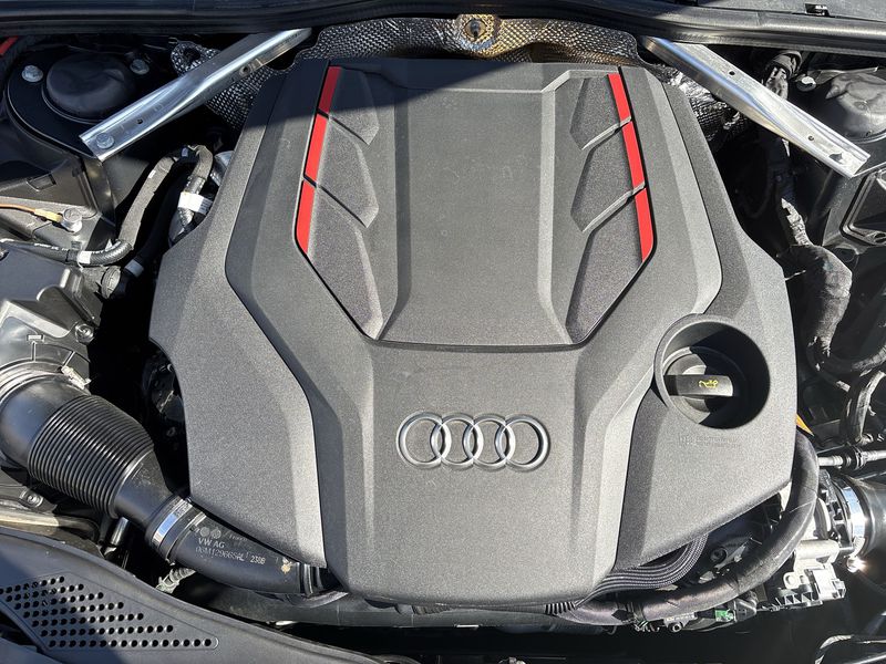 Thumbnail: 2023 Audi S4 - 9