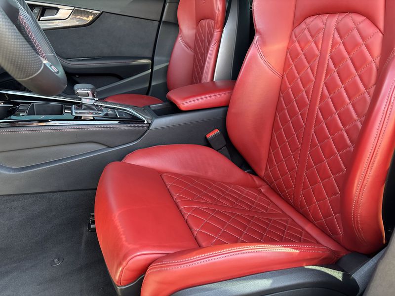 Thumbnail: 2023 Audi S4 - 11