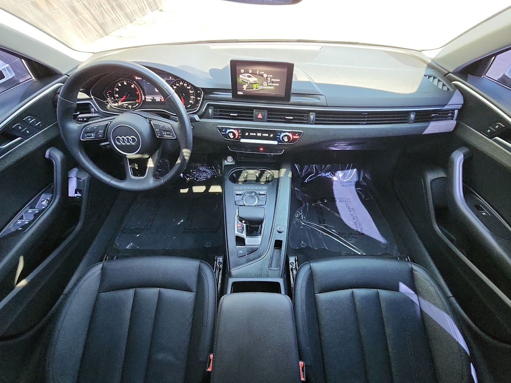 Thumbnail: 2019 Audi A4 - 10