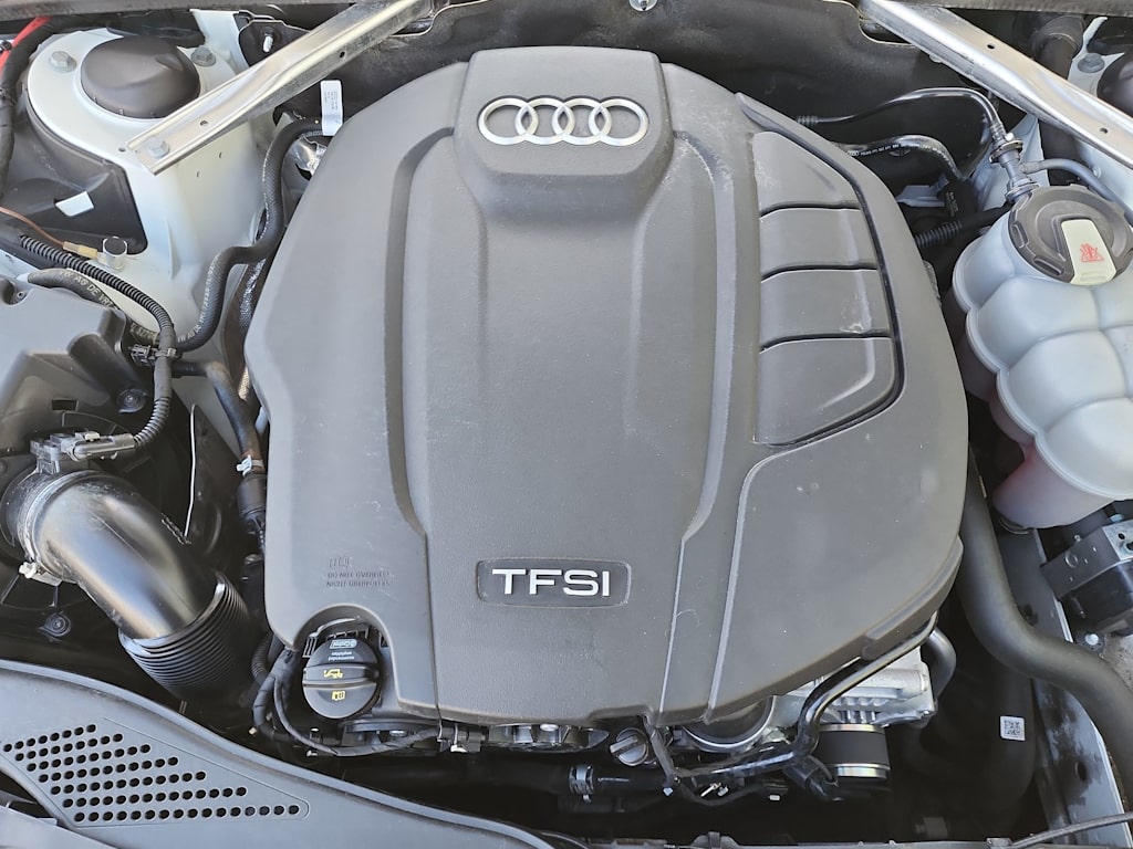 Thumbnail: 2019 Audi A4 - 9