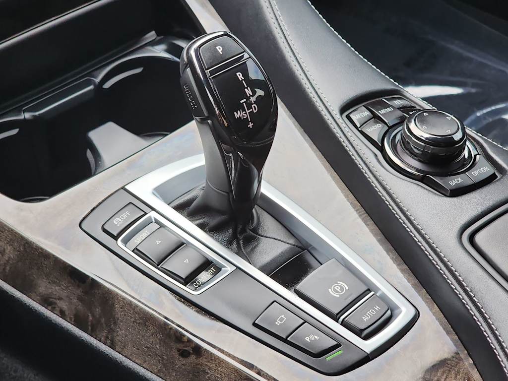 Thumbnail: 2014 BMW 6 Series - 16