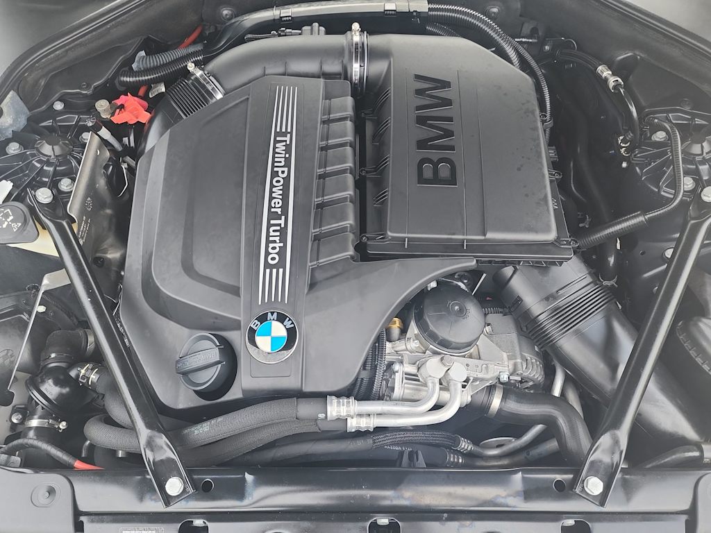 Thumbnail: 2014 BMW 6 Series - 9