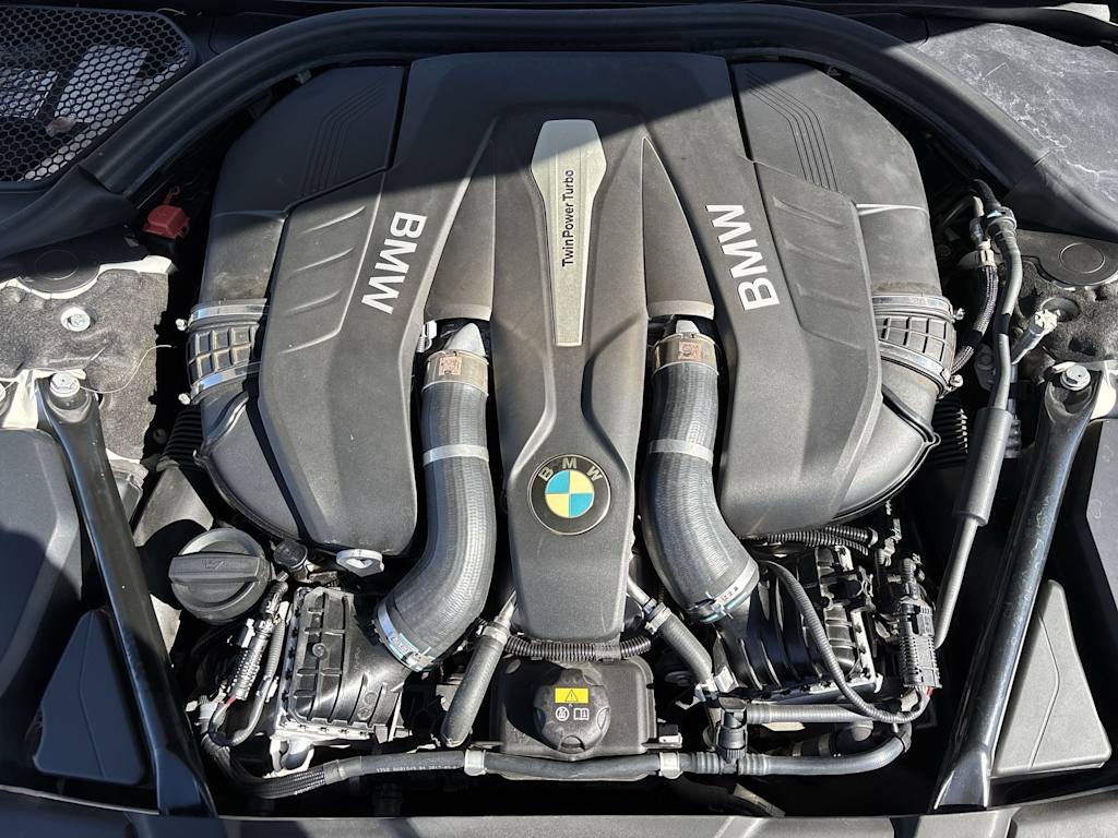 Thumbnail: 2018 BMW 7 Series - 9