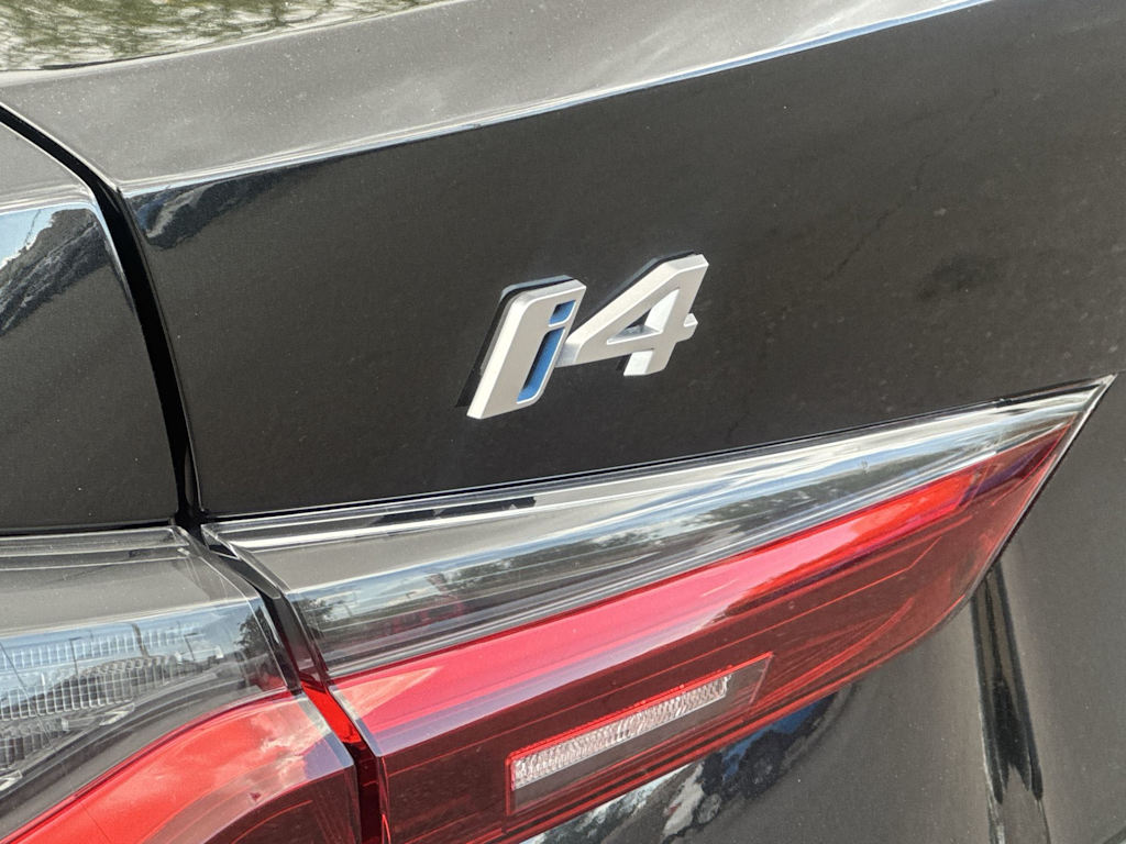 Thumbnail: 2023 BMW i4 - 7