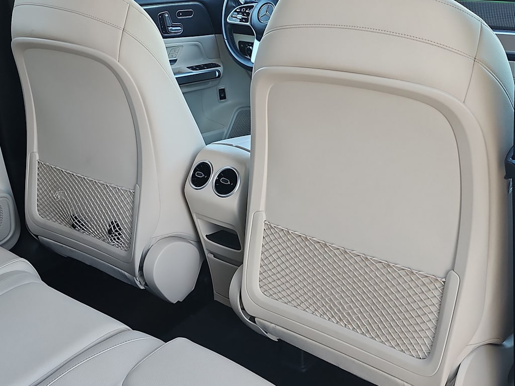 Thumbnail: 2020 Mercedes-Benz GLB - 16