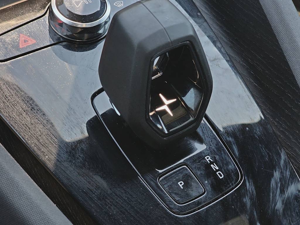 Thumbnail: 2023 Polestar 2 - 23