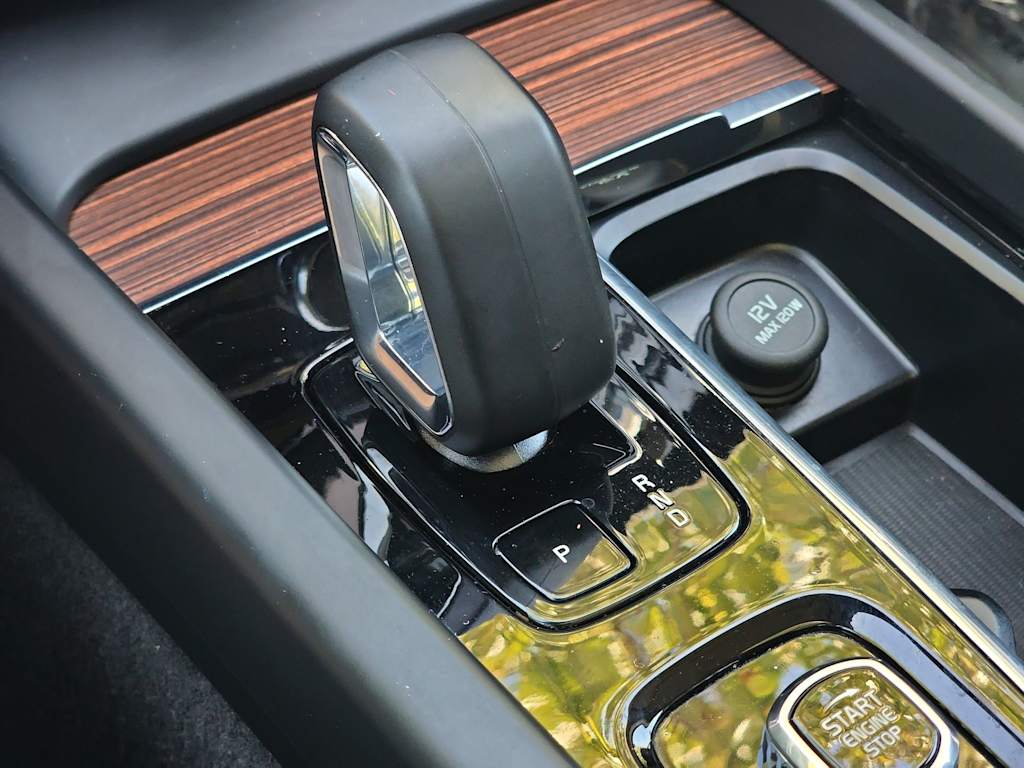 Thumbnail: 2024 Volvo XC60 - 15