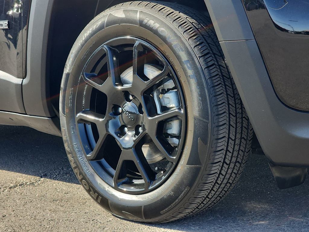 Thumbnail: 2020 Jeep Renegade - 8