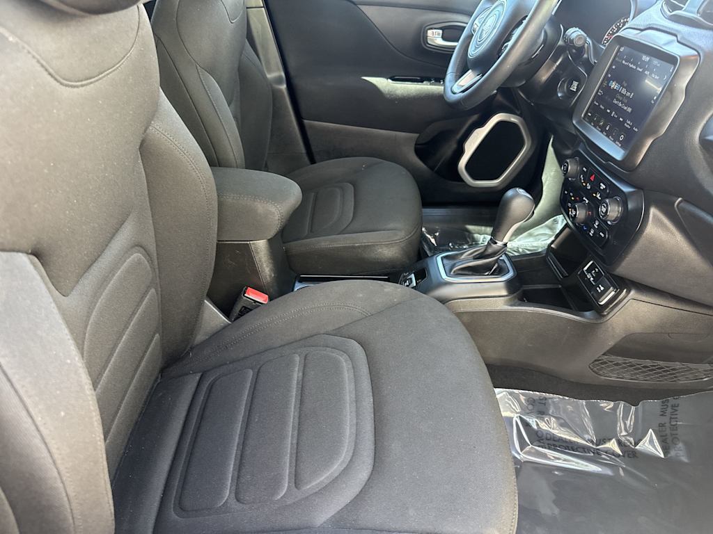 Thumbnail: 2021 Jeep Renegade - 12
